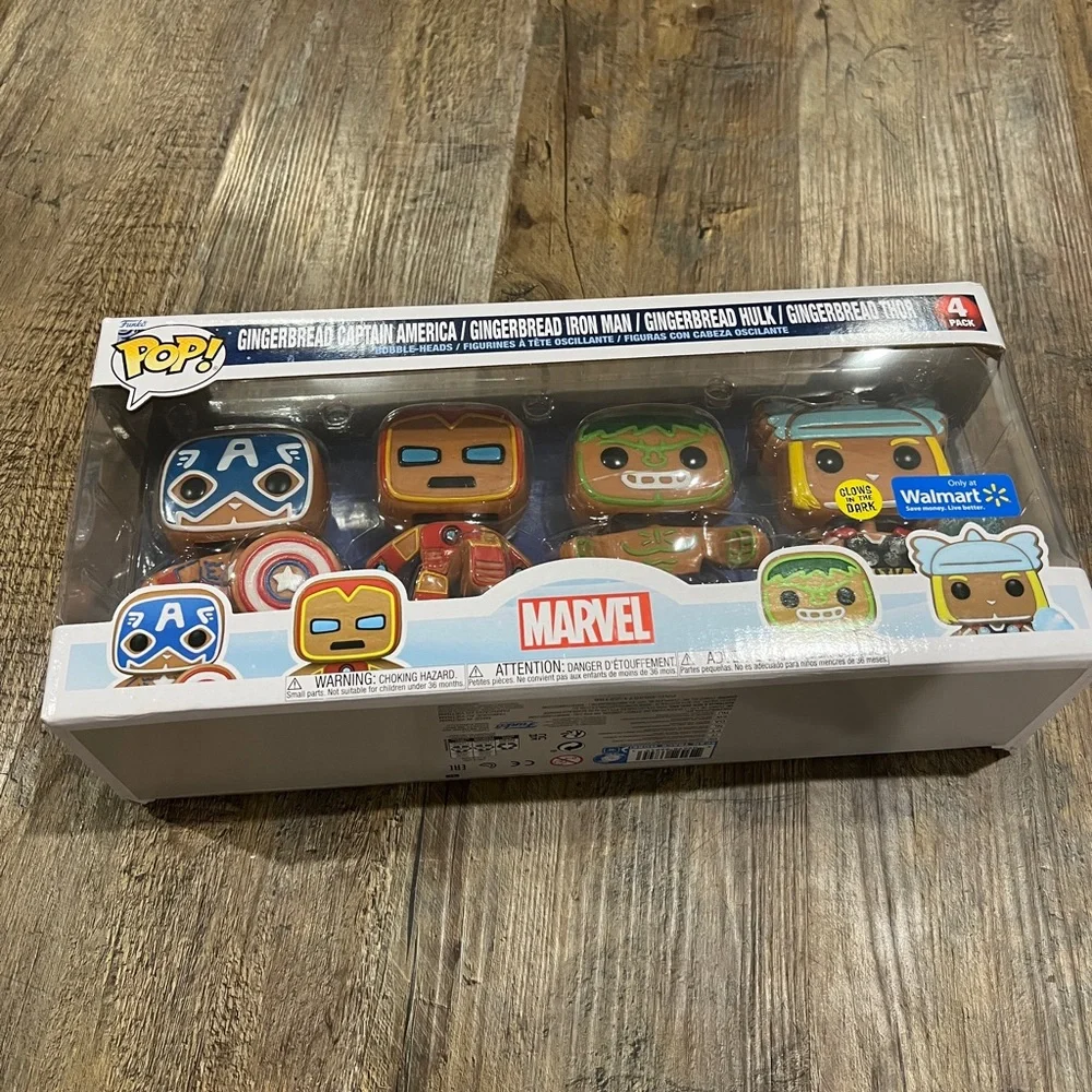 Funko Pop! Marvel Special Edition Gingerbread 4 Pack Brand‎ New